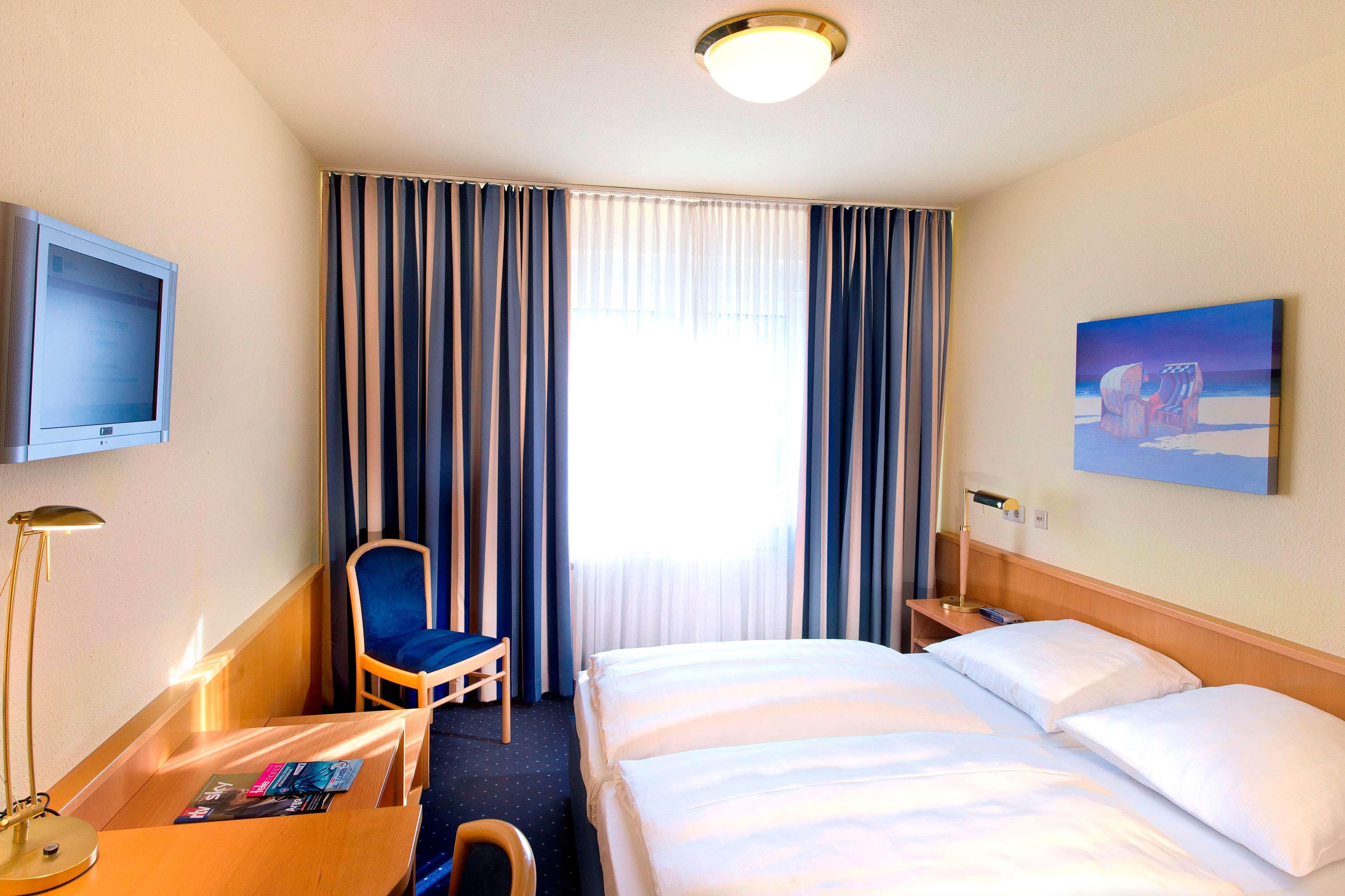 Tryp By Wyndham Luebeck Aquamarin Hotel Szoba fotó