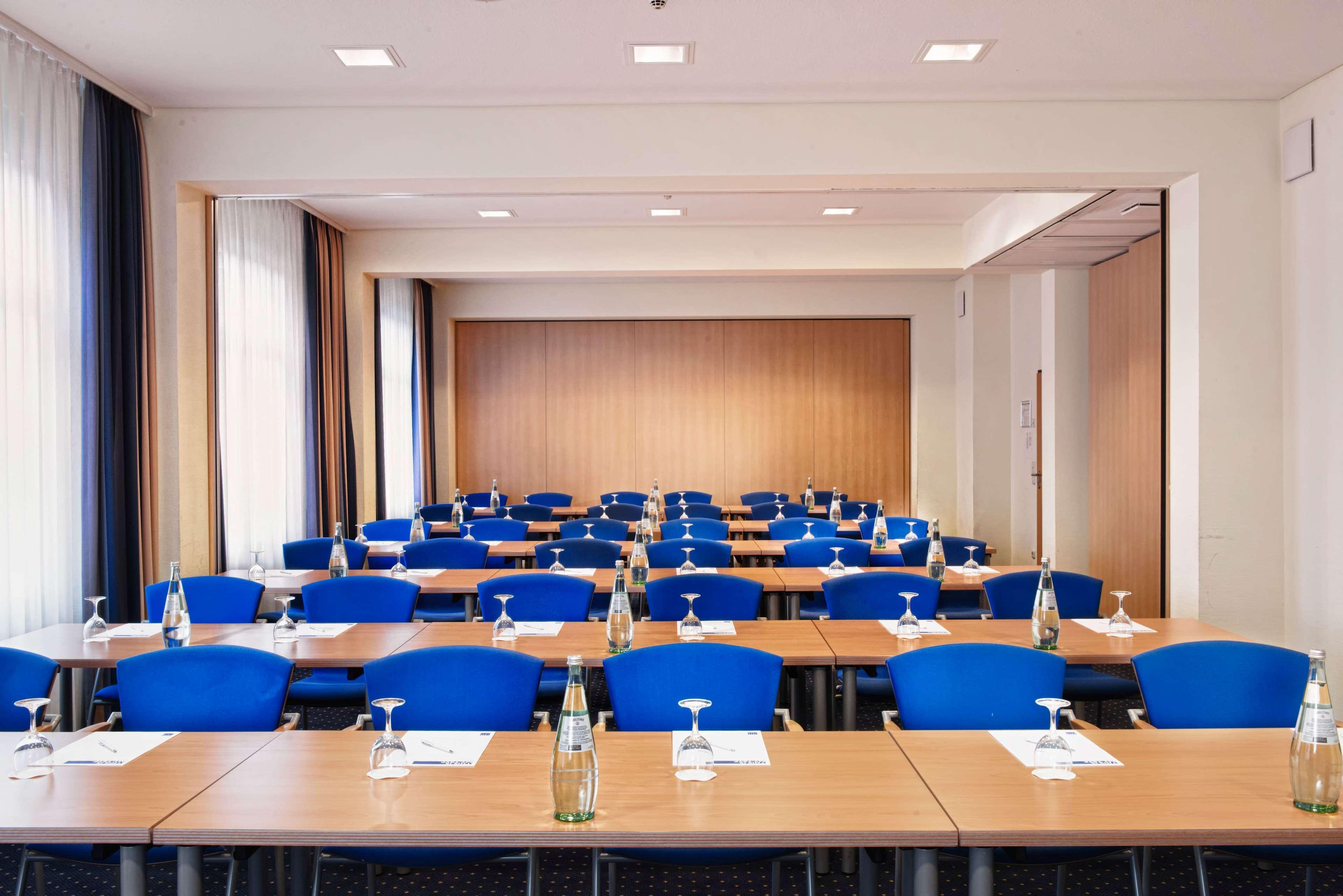 Tryp By Wyndham Luebeck Aquamarin Hotel Kültér fotó